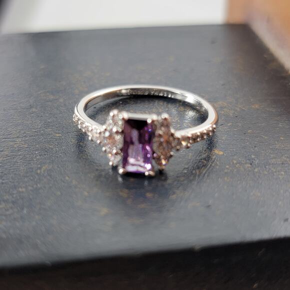 Rhodium Plated Simulated Emerald Ring - Elegant Open Design - Size 9 - Picture 4 of 12